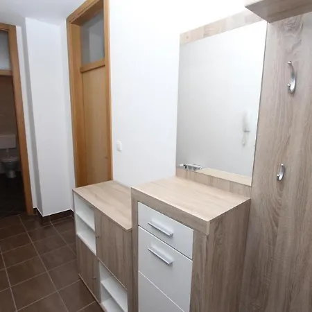 Apartman Mladen *