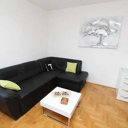 Mladen Apartamento *