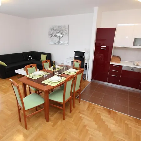 Mladen Apartamento